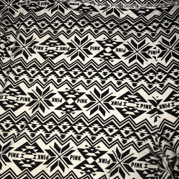 Pink pajamas - Picture 2 of 3